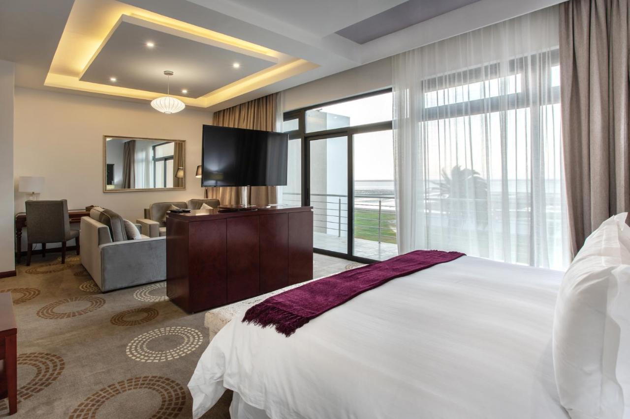 Flamingo Villas Boutique Hotel Walvis Bay Bagian luar foto