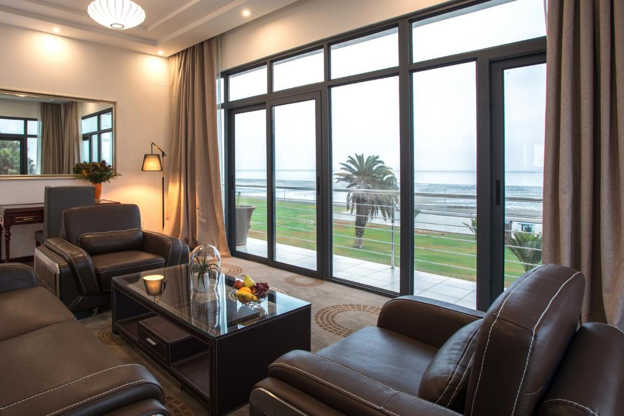 Flamingo Villas Boutique Hotel Walvis Bay Bagian luar foto
