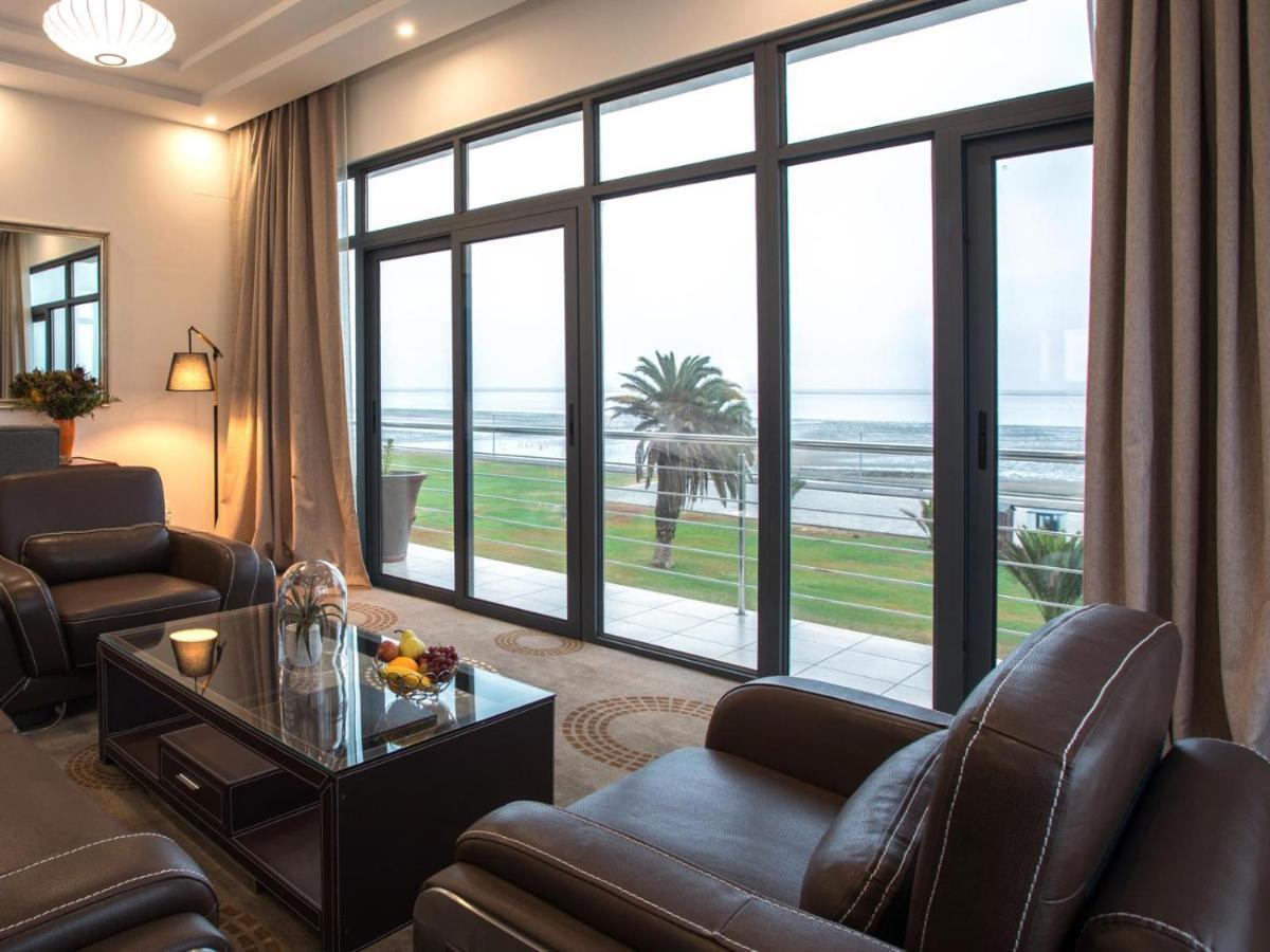 Flamingo Villas Boutique Hotel Walvis Bay Bagian luar foto