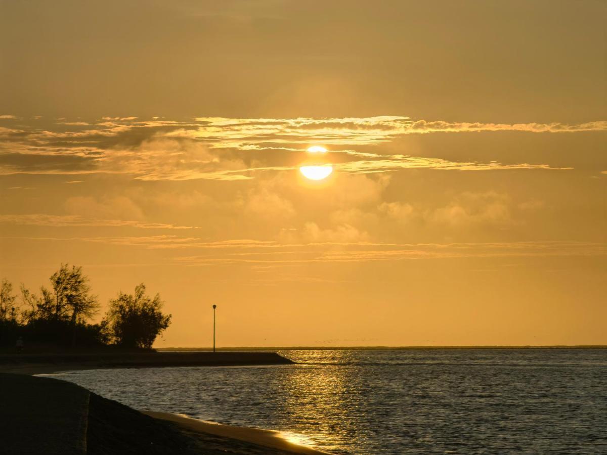 Flamingo Villas Boutique Hotel Walvis Bay Bagian luar foto