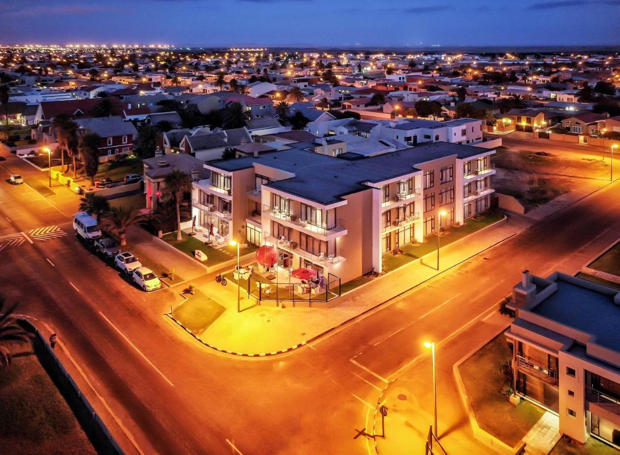 Flamingo Villas Boutique Hotel Walvis Bay Bagian luar foto