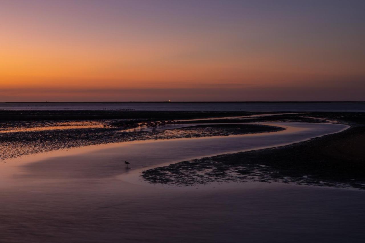 Flamingo Villas Boutique Hotel Walvis Bay Bagian luar foto