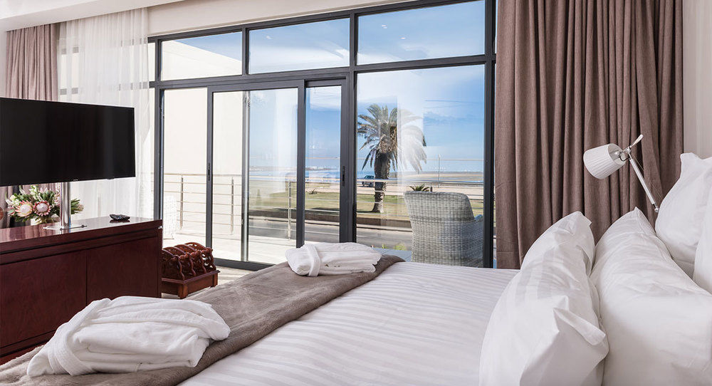 Flamingo Villas Boutique Hotel Walvis Bay Bagian luar foto